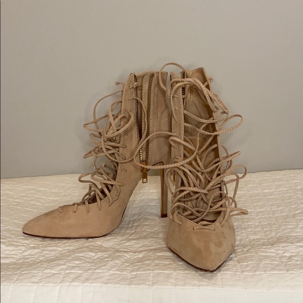 Heeled booties